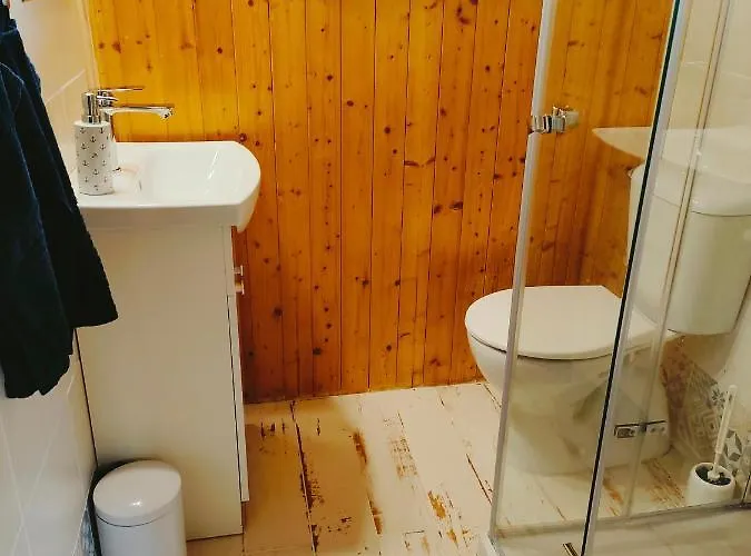 - ždáň * Slapy (Prague-West)